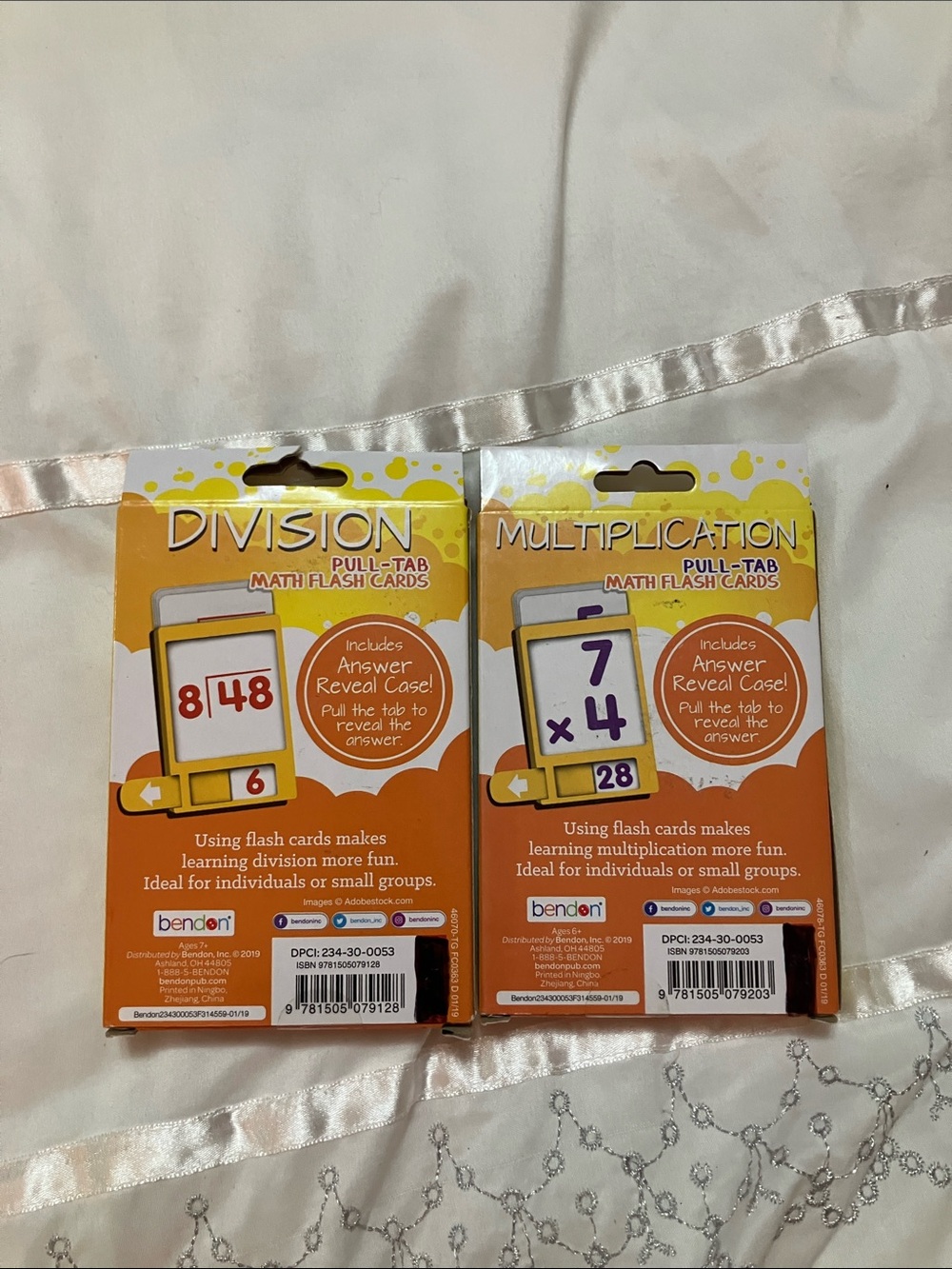 Division & Multiplication Pull-Tab Math Flash Cards - Orange - Picture 2 of 2